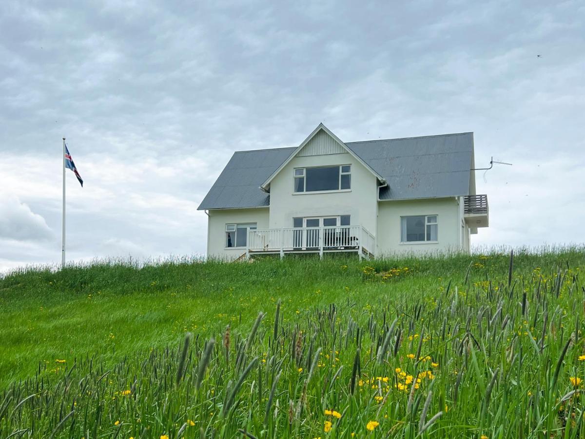 Mengi Countryside Bed & Breakfast Kjarnholt Exterior photo